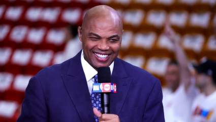 La leyenda de la NBA, Charles Barkley, deja clara su predicción para el partido Lakers-Rockets.