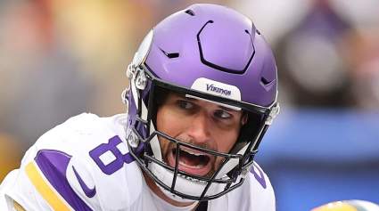 Kirk Cousins ​​establece un récord al firmar un contrato sorprendente con los Raiders.