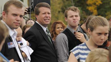 Jana Duggar comparte su primer mensaje en medio de la "situación" de su hermano Joseph: "Profundamente entristecida".