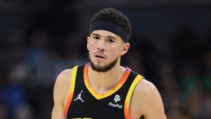 Devin Booker reacciona con contundencia a la multa de la NBA tras la derrota de los Suns en el tercer partido.