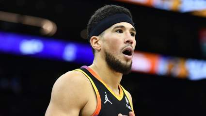 El propietario de los Phoenix Suns se pronuncia sobre Devin Booker tras su diatriba viral.