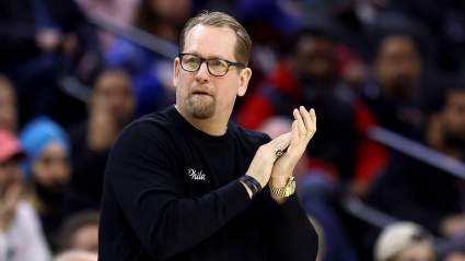 Un informante de los 76ers cuestiona la toma de decisiones de Nick Nurse tras la derrota contra los Spurs.