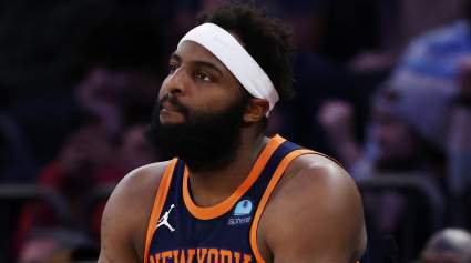 La confianza de Mike Brown, entrenador de los Knicks, en Mitchell Robinson es o una genialidad o una apuesta arriesgada de cara a los playoffs.