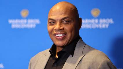 Charles Barkley critica a la NBA por faltarle el respeto a los aficionados.