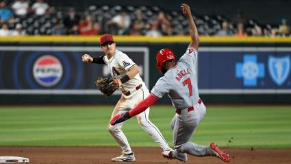 Los Bravos y los Angels concretan un intercambio: el bateador de 37 jonrones se lleva a cambio de Didier Fuentes y dos prospectos.