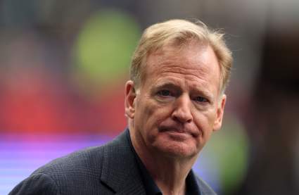 Los Bears toman partido contra la NFL en una polémica disputa.