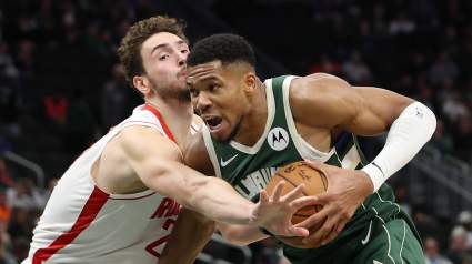 Los Rockets se acercan al traspaso de Giannis tras ir perdiendo 2-0 contra los Lakers: Informe