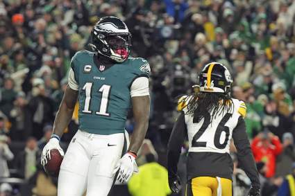 Adam Schefter revela lo que le costará a los Patriots el traspaso de AJ Brown.