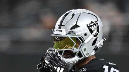 Un ex cornerback titular de los Raiders firma con un rival histórico en la agencia libre.