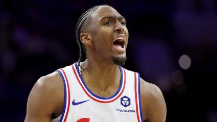 Los aficionados de los 76ers son duramente criticados por un discurso lleno de arrepentimiento antes del partido contra los Celtics.