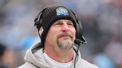 Los Detroit Lions celebran a Dan Campbell en su gran día.