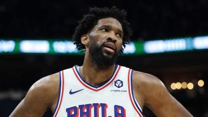 Un informante de la NBA trae noticias sobre Joel Embiid para el primer partido entre los 76ers y los Celtics.
