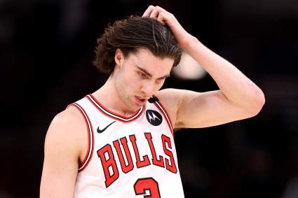 Los Chicago Bulls anuncian la incorporación de Josh Giddey antes del partido contra los Wizards.