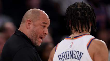 Mike Brown, de los Knicks, suelta una frase sorprendente sobre el acalorado intercambio entre Jalen Brunson y Rick Brunson.
