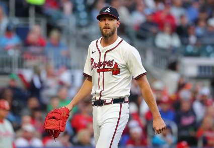 La estrella de los Atlanta Braves, Chris Sale, está a punto de hacer historia en la MLB contra los Guardians.