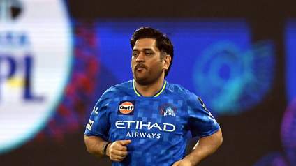 El entrenador de CSK da una importante actualización sobre la lesión de MS Dhoni antes del partido contra DC.