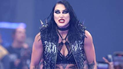 Dos importantes estrellas de la WWE cambian de marca.