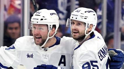 Tres posibles destinos para el controvertido defensor de los Maple Leafs, valorado en 60 millones de dólares.
