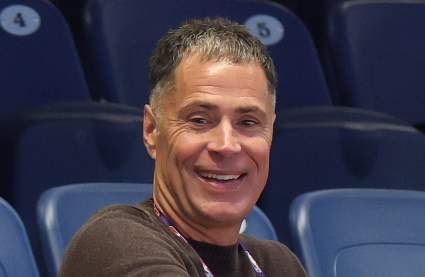 Los Lakers podrían buscar un alero "magnífico y atlético" para cubrir sus necesidades en la zona interior.