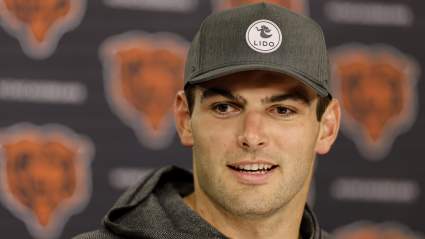 Los Ravens intercambian una selección de cuarta ronda por un ala cerrada de 50 millones de dólares.