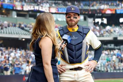 Los Gigantes de San Francisco anuncian un cambio en su plantilla antes del partido contra los Dodgers.