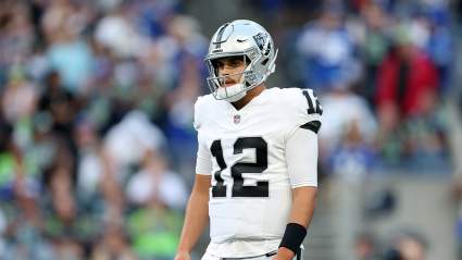 Qué significa el último movimiento de los Raiders en la posición de mariscal de campo para Aidan O'Connell.