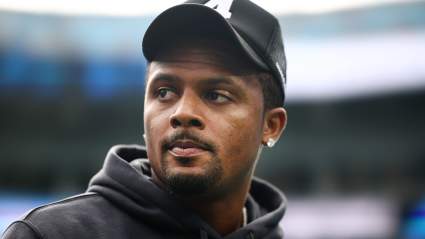El mariscal de campo de los Browns, Deshaun Watson, sorprende con un movimiento inesperado.