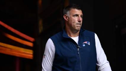 Surgen informes contradictorios sobre el papel de Mike Vrabel en el tercer día del Draft de la NFL de los Patriots.