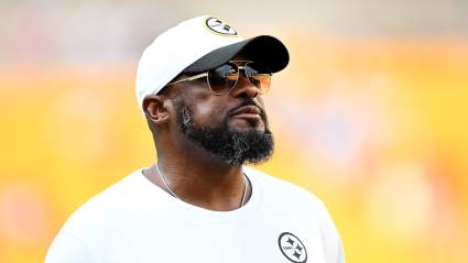 Mike Tomlin responde quién será el mariscal de campo de los Steelers en su primera aparición en los medios de NBC.