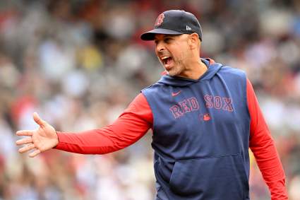 Los Red Sox reciben una opinión contundente de un exlanzador de la MLB sobre la situación de Alex Cora.
