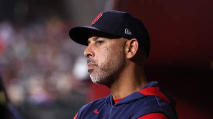 Los Phillies rechazan a Alex Cora tras el despido de Rob Thomson