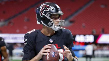 El receptor de los Raiders reacciona a la decisión de Las Vegas de reemplazar a Geno Smith con Kirk Cousins.