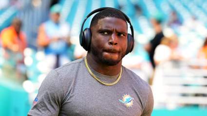 Instan a un rival de la AFC a fichar al ex receptor de los Dolphins, Tyreek Hill, después del Draft de la NFL de 2026.