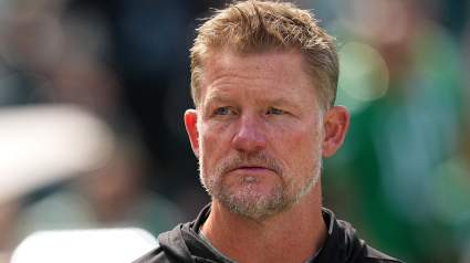 Les Snead rompe el silencio tras los comentarios polémicos del mariscal de campo de los Rams.