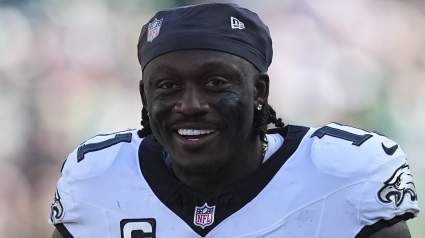 Los Rams reciben una fuerte presión para reanudar las negociaciones por el traspaso de AJ Brown.