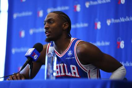 Informe de lesiones de los 76ers: ¿Tyrese Maxey se enfrentará a los Bucks tras el susto?