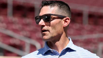 La propuesta de intercambio de los Texans ayuda a resolver la situación del mariscal de campo de su rival de la NFC.