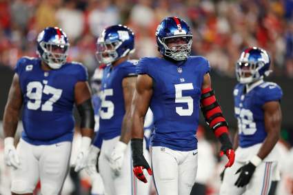 Los Giants siguen trabajando en la venta de linieros defensivos incluso después del traspaso de Dexter Lawrence.