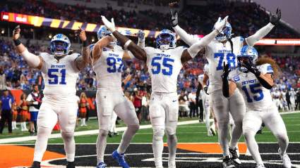 Un jugador de los Lions anuncia noticias personales en plena temporada baja de la NFL.
