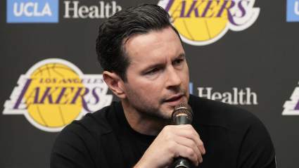 JJ Redick envía un contundente mensaje a los aficionados de los Lakers antes de la serie de playoffs contra los Rockets.