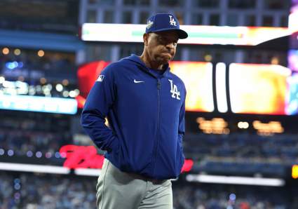 Los Dodgers de Los Ángeles anuncian que un jugador se ausentará del equipo por motivos personales.