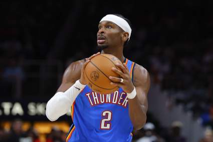 Los OKC Thunder anuncian la incorporación de Shai Gilgeous-Alexander antes del partido contra los Suns.