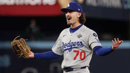 El prometedor lanzador de los Dodgers aumenta la tensión antes de la revancha de la Serie Mundial en Toronto.