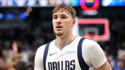 Los Dallas Mavericks anuncian importantes novedades sobre Cooper Flagg antes del partido contra los Spurs.