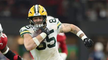 El ala cerrada de los Packers, Tucker Kraft, comparte una importante actualización sobre su lesión en una publicación en redes sociales.