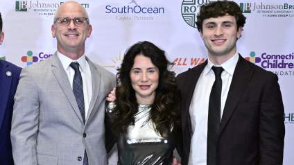 La franca confesión de Andrea Hurley, esposa de Dan Hurley, en medio de la racha de victorias del entrenador de UConn.