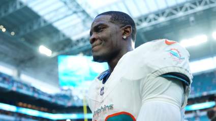 Los fanáticos de la NFL siguen viendo propuestas de traspaso para De'Von Achane en medio de señales positivas de los Dolphins.