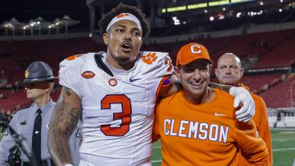 El prospecto de 21.5 capturas podría ser el compañero perfecto de Montez Sweat en los Bears.
