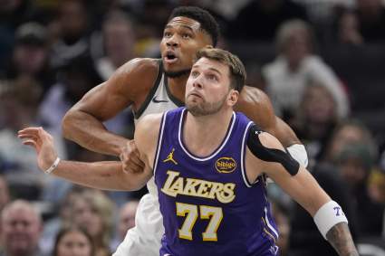 Los Lakers reciben un informe positivo sobre el posible traspaso de Giannis este verano.