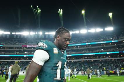 El vicepresidente ejecutivo de los Patriots, Eliot Wolf, comparte las últimas novedades sobre los rumores de AJ Brown.